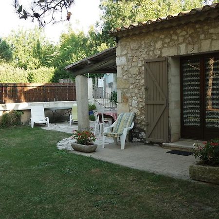 Mas Grimaud - Gite- Studio Et Chambres D'Hotes Familiales Eygalieres  Ngoại thất bức ảnh