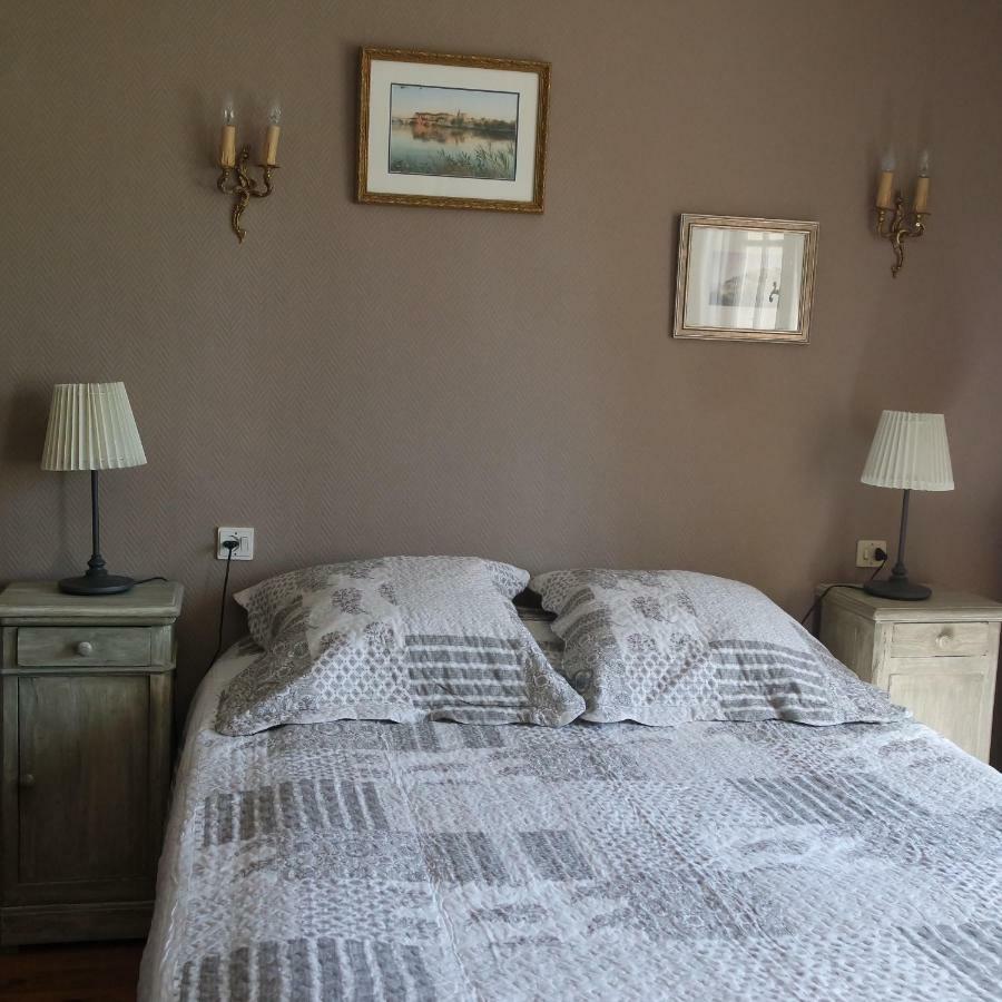 Mas Grimaud - Gite- Studio Et Chambres D'Hotes Familiales Eygalieres  Ngoại thất bức ảnh